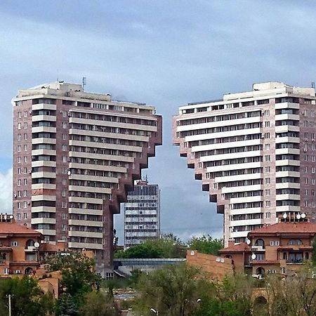 Modern Apartment Near Komitas Ave. Yerevan Exterior photo